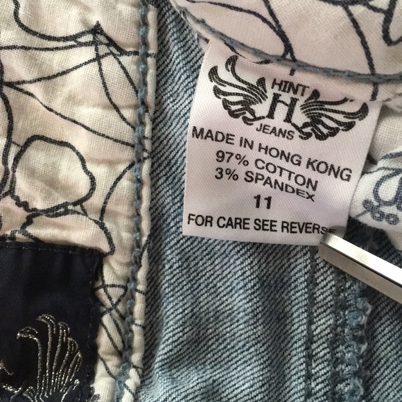 Hint Jean Shorts Sz 11 - Picture 4 of 4